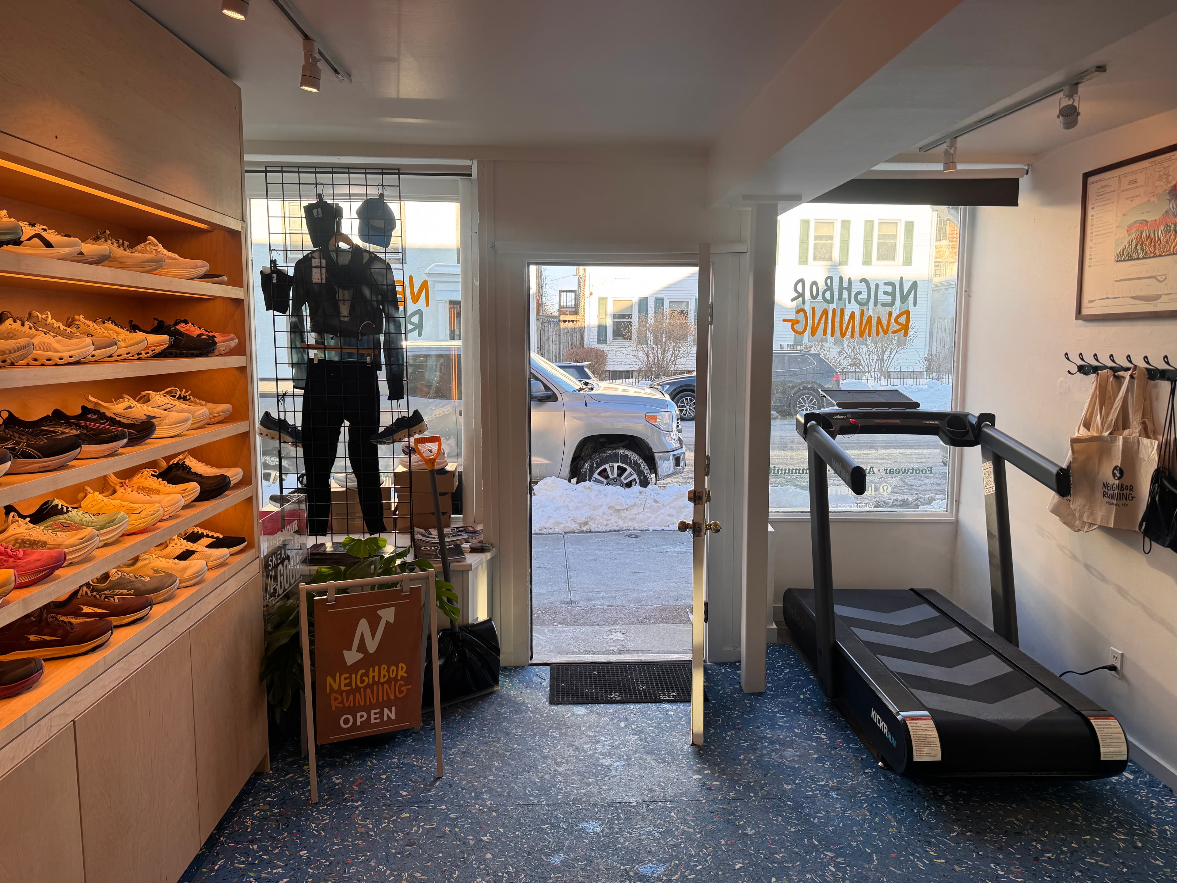 Neighbor Running entrance and treadmill testing area